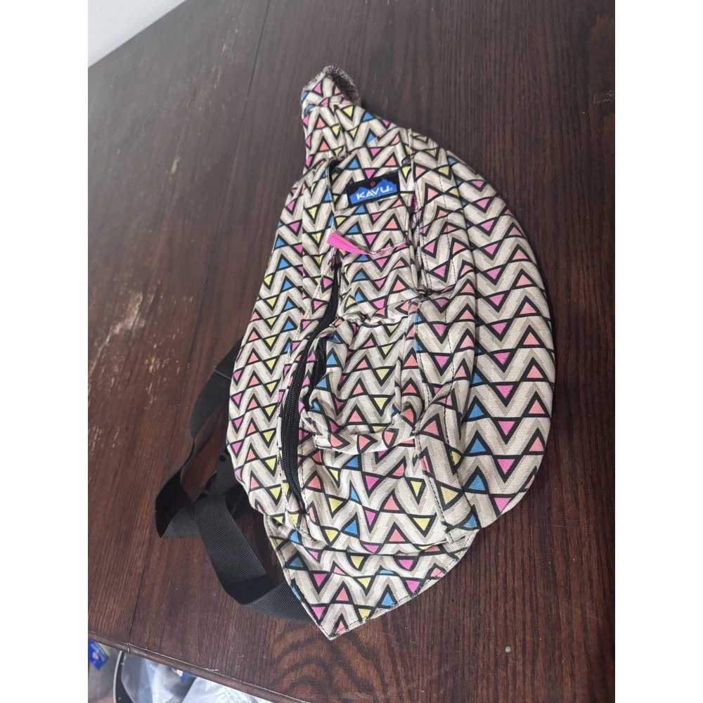 Kavu Rope Crossbody Pattern Sling Outdoors Hiking Hippie Backpack Bag - Picture 2 of 6